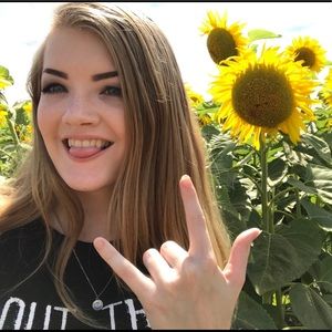 Meet your Posher, Kellie